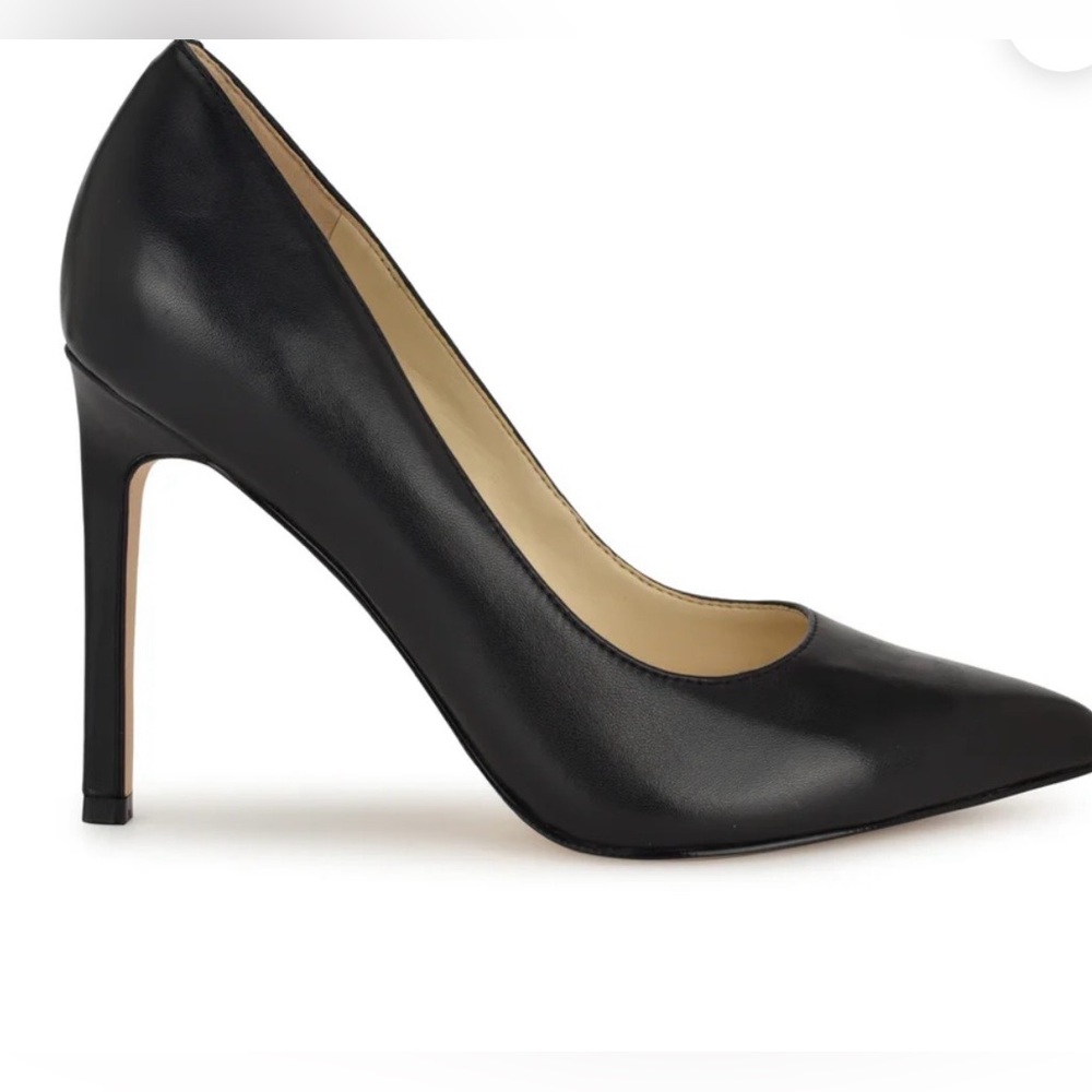 Elegant Black Nine West Tatiana Women's Pumps